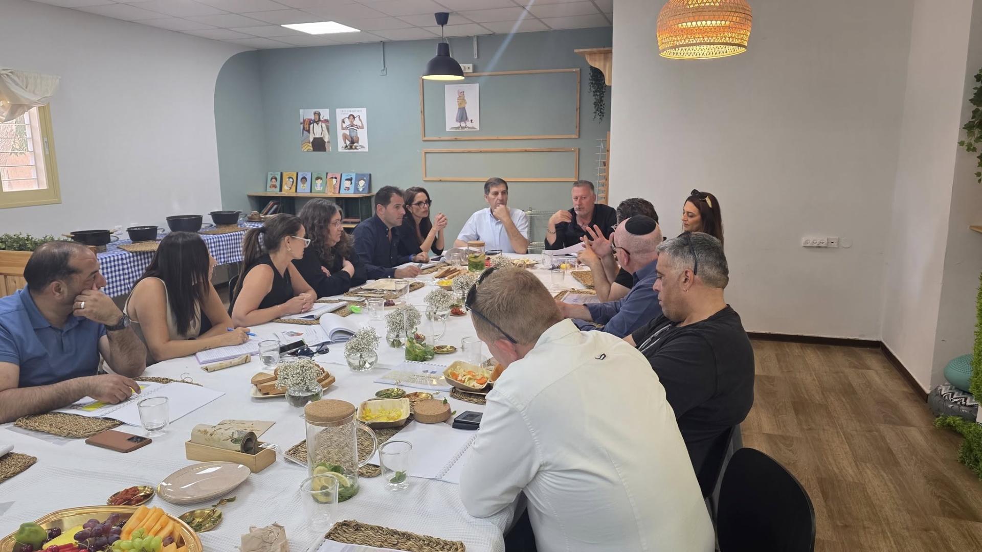 רואה עשרות שנים קדימה: ביקור תמיר בן משה, סמנכ"ל וראש מינהל הפיתוח במש' החינוך