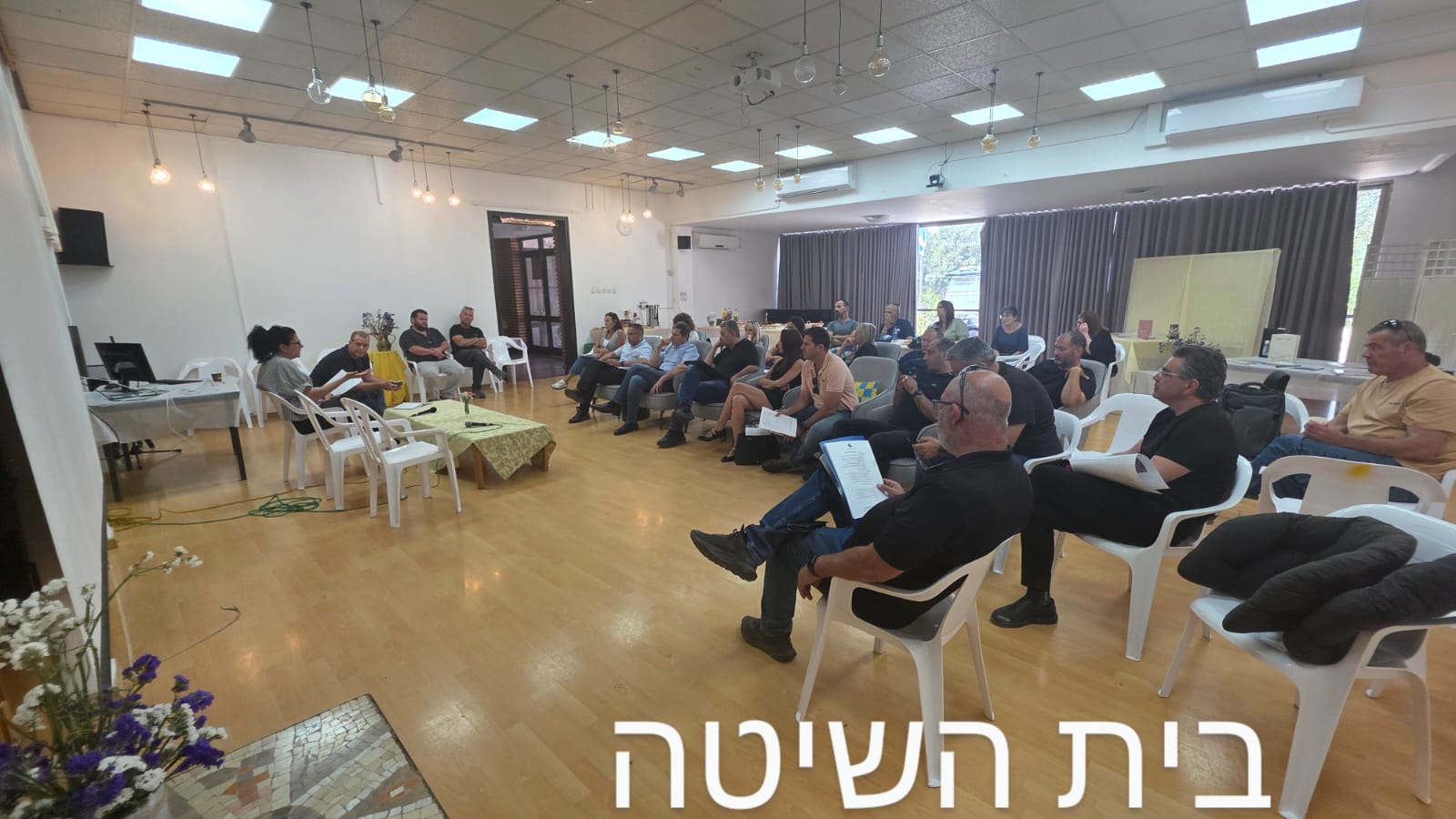 סיור ומפגש בקיבוץ בית השיטה